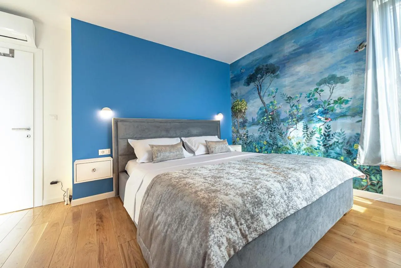 Sunny Bo Villa With A Heated Pool And Rooftop Jacuzzi Kastela 0*,  Croatia